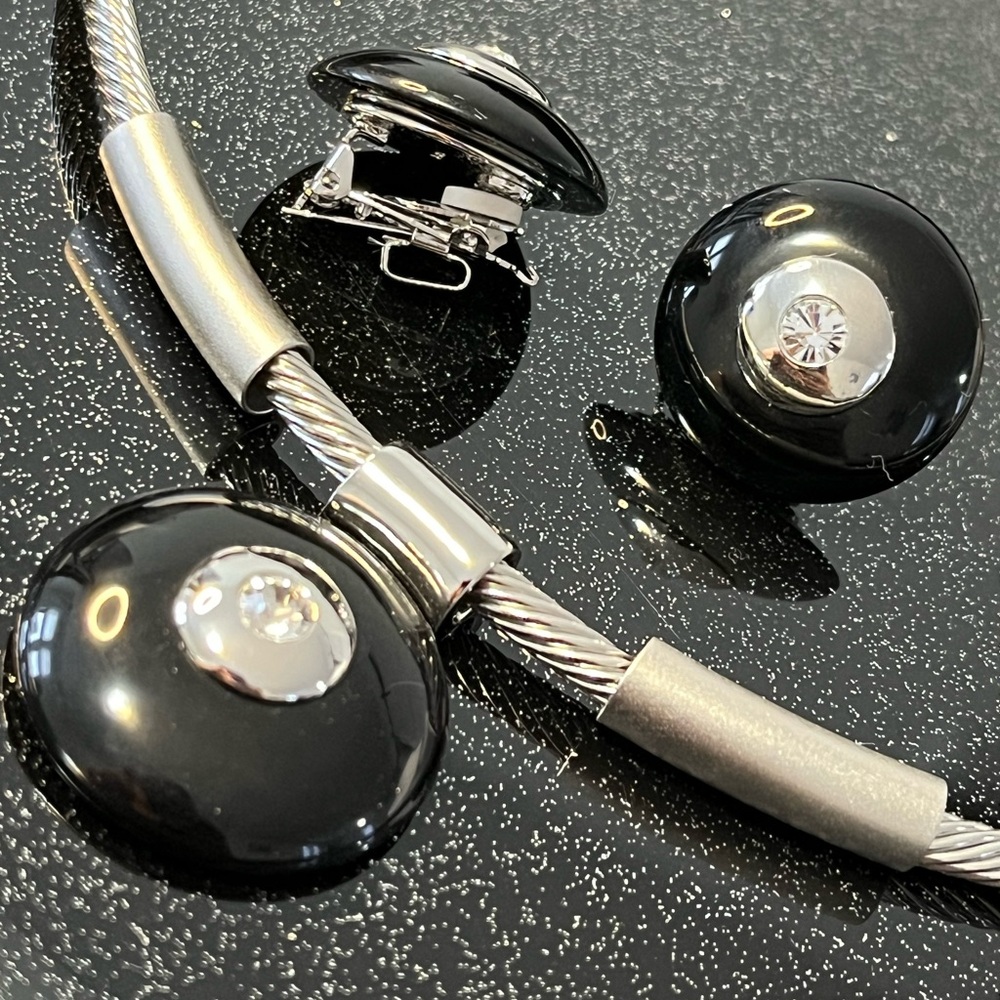 Silver Cable Jewelry Set with Black Onyx and Crystal Accents